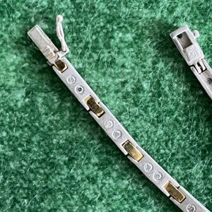 Silver and gold flat link bracelet